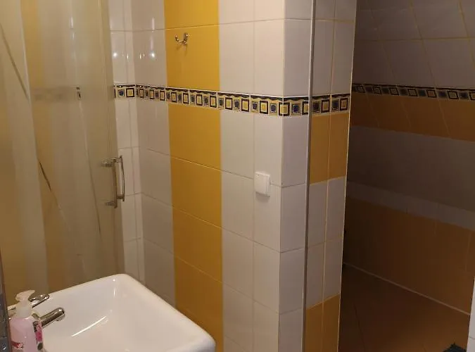 Widokowka Rum i privatbostad